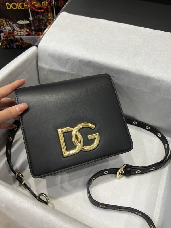 Dolce & Gabbana Crossbody 3.5 Bag Black For Women 6.9in/18cm DG BB7037AW57680999