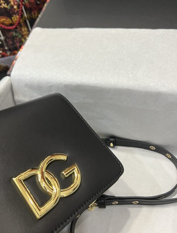 Dolce & Gabbana Crossbody 3.5 Bag Black For Women 6.9in/18cm DG BB7037AW57680999