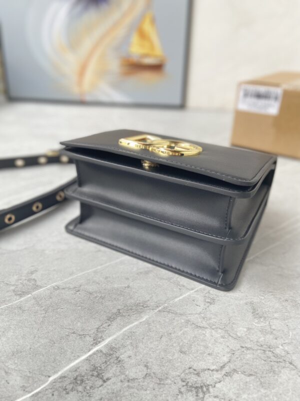Dolce & Gabbana Crossbody 3.5 Bag Grey For Women 6.9in/18cm DG