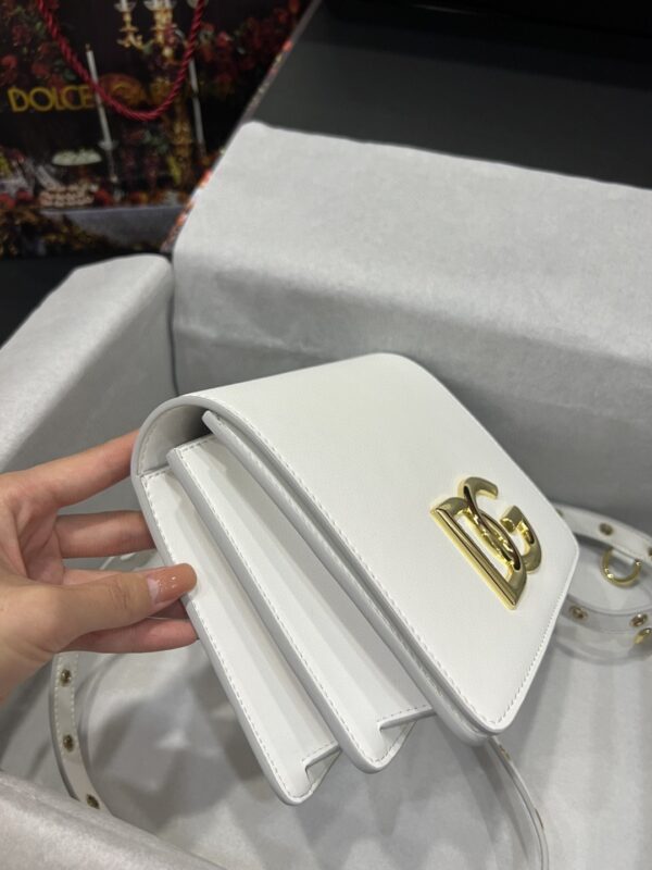 Dolce & Gabbana Crossbody 3.5 Bag White For Women 6.9in/18cm DG BB7037AW57680002