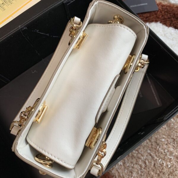 Dolce & Gabbana DG Girls White For Women 7.9in/20cm DG