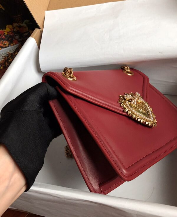 Dolce & Gabbana Medium Devotion Bag Burgundy For Women 8.1in/20.5cm DG