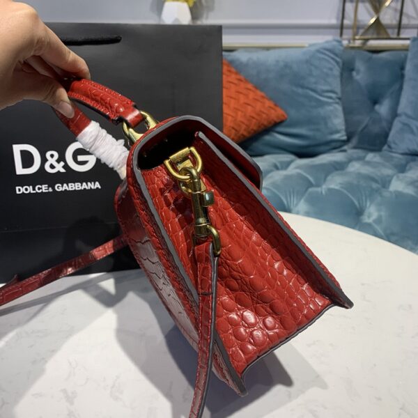 Dolce & Gabbana Medium Devotion Bag Red For Women 9.5in/24cm