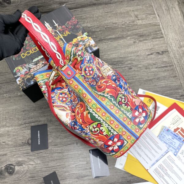 Dolce & Gabbana Print Crespo Bucket Bag Multicolor With Branded Plate For Women DG Bag