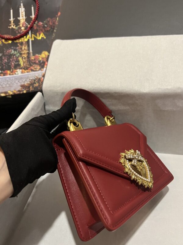 Dolce & Gabbana Small Devotion Bag In Plain Burgundy For Women 7.5in/19cm DG