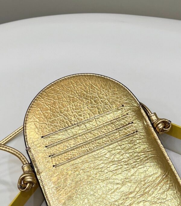 1:1 Replica Fendi 12 Pro Phone Holder Gold Bag For Woman 21.5cm/8.5in 7AS055AISPF0RXU