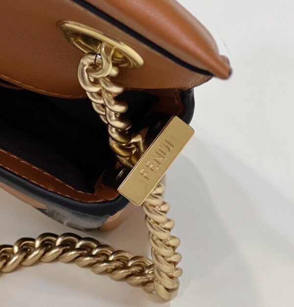 1:1 Replica Fendi Baguette Chain Brown and Black Bag For Woman 19cm/7.5in