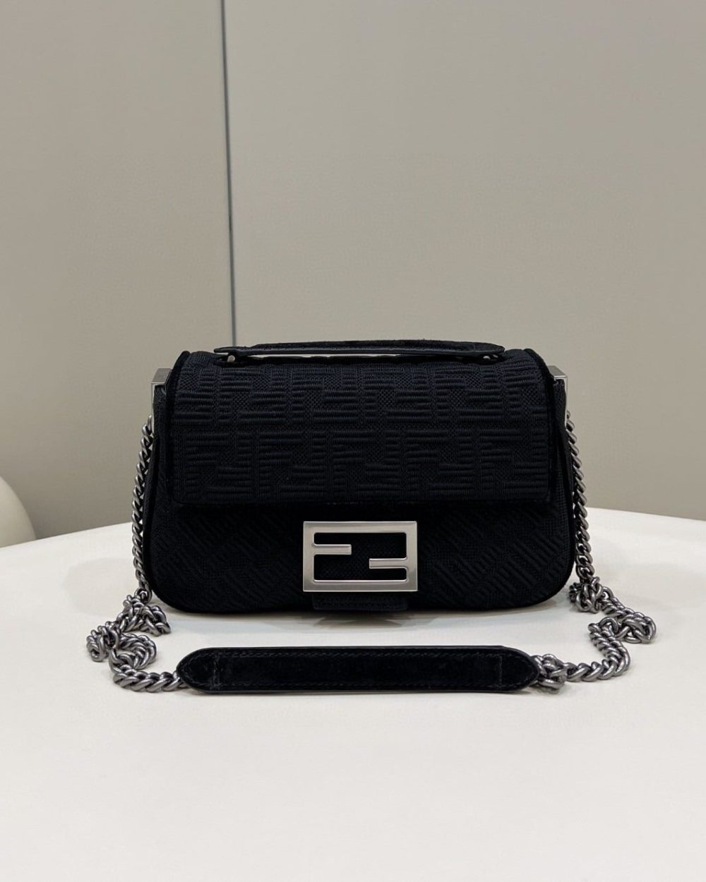 1:1 Replica Fendi Baguette Chain Midi Black FF Fabric Bag For Woman 14.5cm/6in