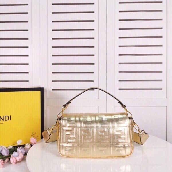 1:1 Replica Fendi Baguette Chain Midi Medium Gold Bag For Woman 26cm/10in
