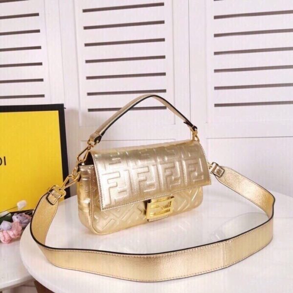 1:1 Replica Fendi Baguette Chain Midi Medium Gold Bag For Woman 26cm/10in