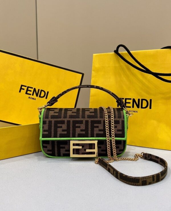 1:1 Replica Fendi Baguette Small Brown Fabric Green Border Bag For Woman 18cm/7in
