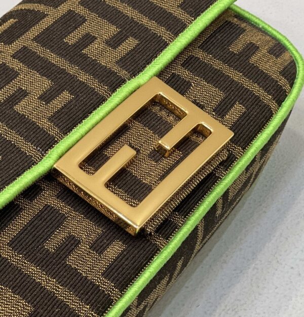 1:1 Replica Fendi Baguette Small Brown Fabric Green Border Bag For Woman 18cm/7in