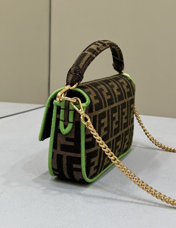 1:1 Replica Fendi Baguette Small Brown Fabric Green Border Bag For Woman 18cm/7in