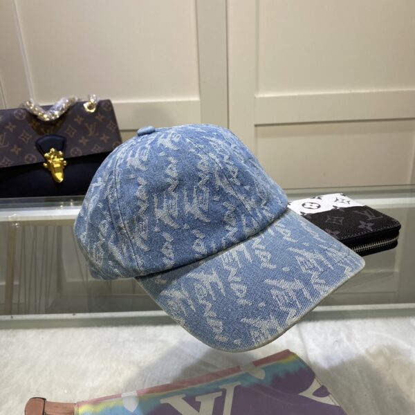 Fendi Baseball Cap Blue Fendi Cap