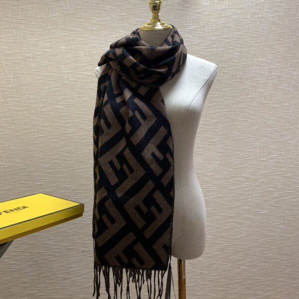 Fendi Beige Wool And Silk Scarf 180cm/71in FXS424A3Q1F0QB8