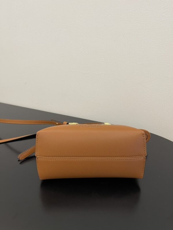 1:1 Replica Fendi By The Way Brown Mini Bag For Woman 17cm/6.5in