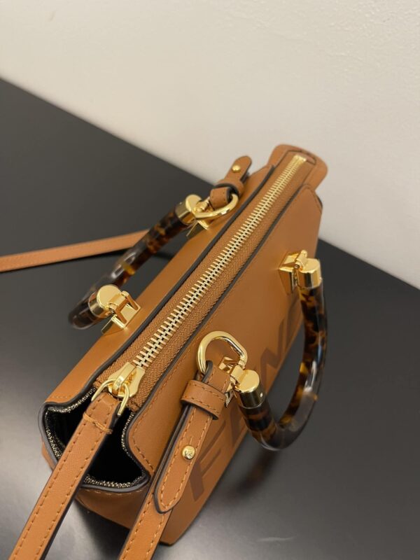 1:1 Replica Fendi By The Way Brown Mini Bag For Woman 17cm/6.5in