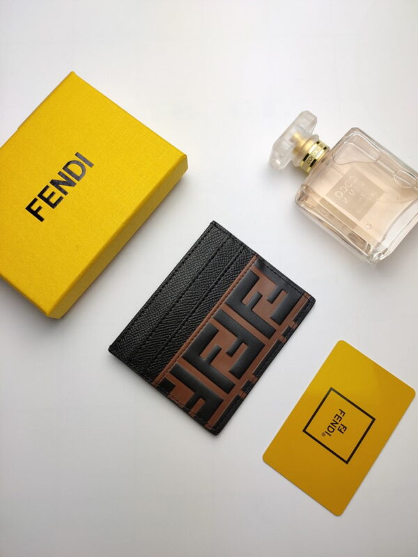 1:1 Replica Fendi Card Case Brown With Black Card Slots For Men 4in/10cm FF