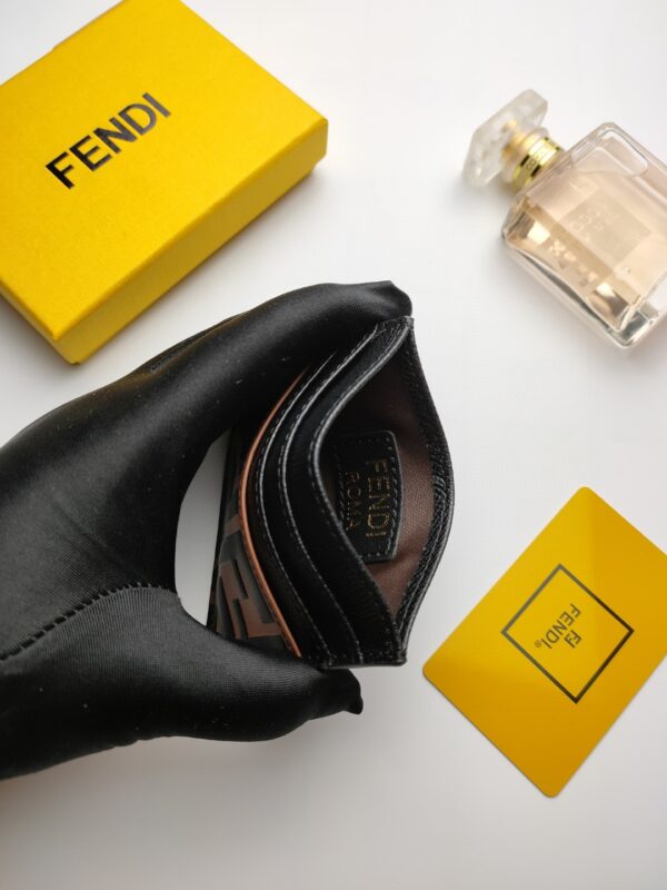 1:1 Replica Fendi Card Case Brown With Black Card Slots For Men 4in/10cm FF