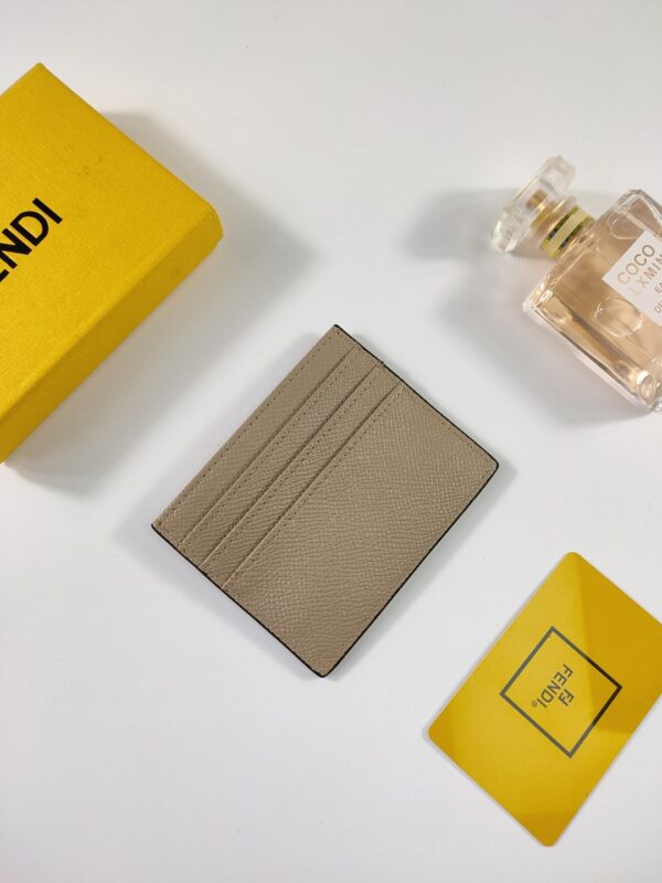 1:1 Replica Fendi Card Case Flat Beige For Women 4in/10cm FF 8M0445A18BF0E65