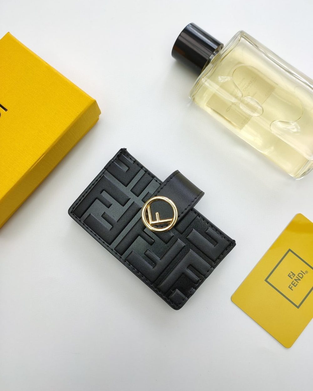 1:1 Replica Fendi Card Holder Black With Black Gusseted Card Holder For Men 4in/10cm FF