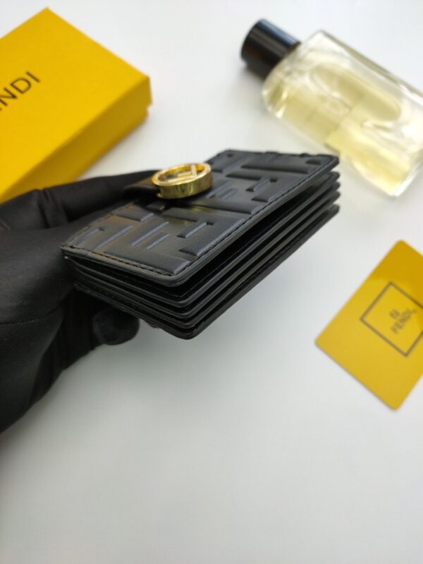 1:1 Replica Fendi Card Holder Black With Black Gusseted Card Holder For Men 4in/10cm FF