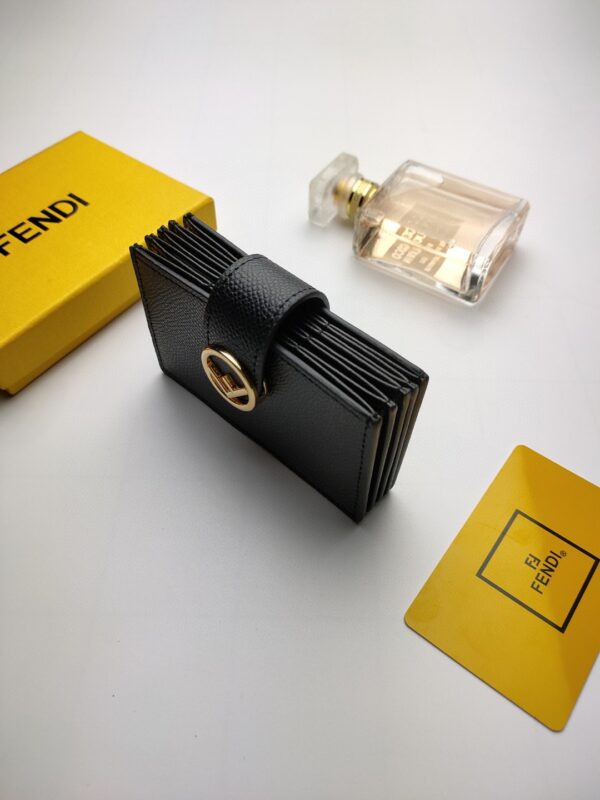 1:1 Replica Fendi Card Holder Black With Black Gusseted Card Holder For Women 4in/10cm FF 8M0301A18BF0KUR