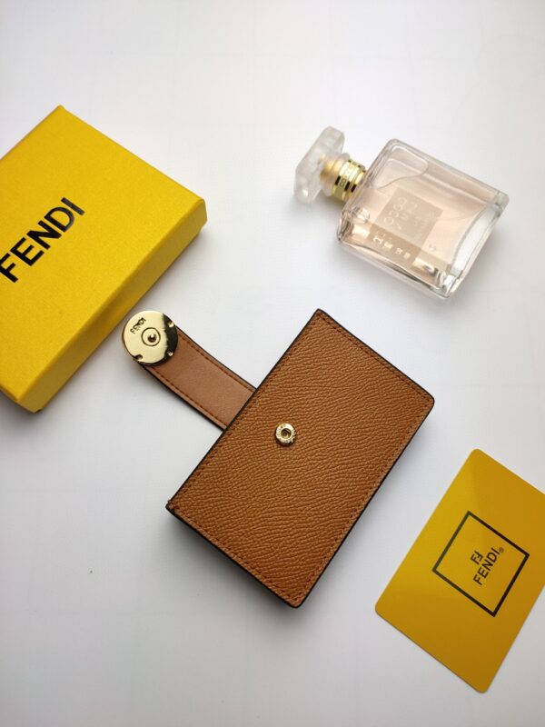 1:1 Replica Fendi Card Holder Brown With Brown Gusseted Card Holder For Women 4in/10cm FF