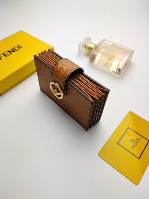 1:1 Replica Fendi Card Holder Brown With Brown Gusseted Card Holder For Women 4in/10cm FF