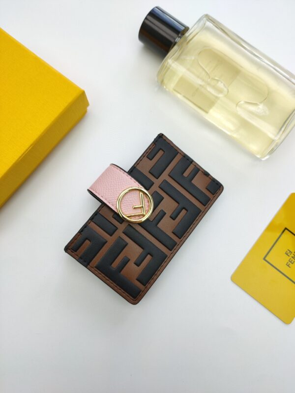 1:1 Replica Fendi Card Holder Brown With Pink Gusseted Card Holder For Women 4in/10cm FF