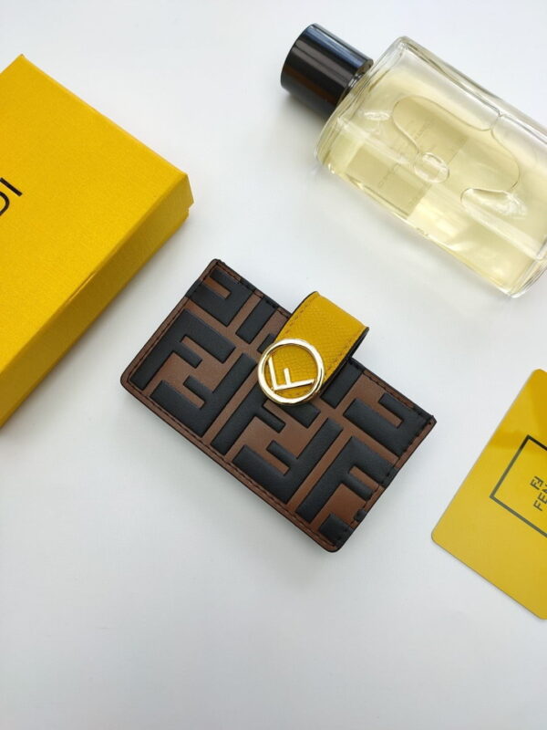 1:1 Replica Fendi Card Holder Brown With Yellow Gusseted Card Holder For Women 4in/10cm FF 8M0301A6CBF19DA