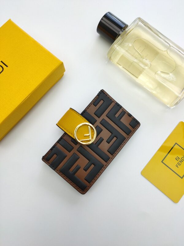 1:1 Replica Fendi Card Holder Brown With Yellow Gusseted Card Holder For Women 4in/10cm FF 8M0301A6CBF19DA