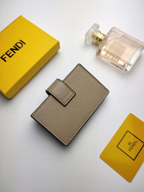 1:1 Replica Fendi Card Holder Light Grey With Light Grey Gusseted Card Holder For Women 4in/10cm FF 8M0301A18BF0E65