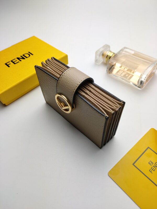 1:1 Replica Fendi Card Holder Light Grey With Light Grey Gusseted Card Holder For Women 4in/10cm FF 8M0301A18BF0E65
