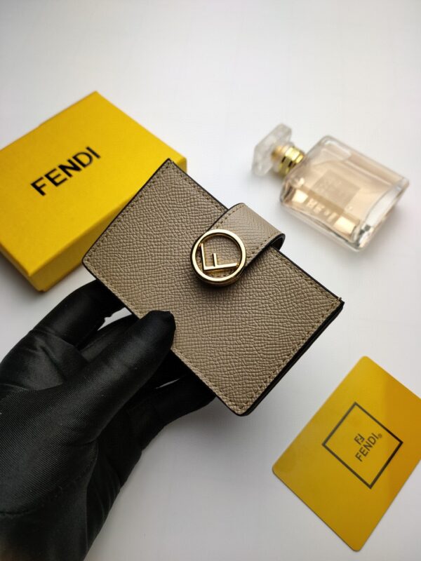 1:1 Replica Fendi Card Holder Light Grey With Light Grey Gusseted Card Holder For Women 4in/10cm FF 8M0301A18BF0E65