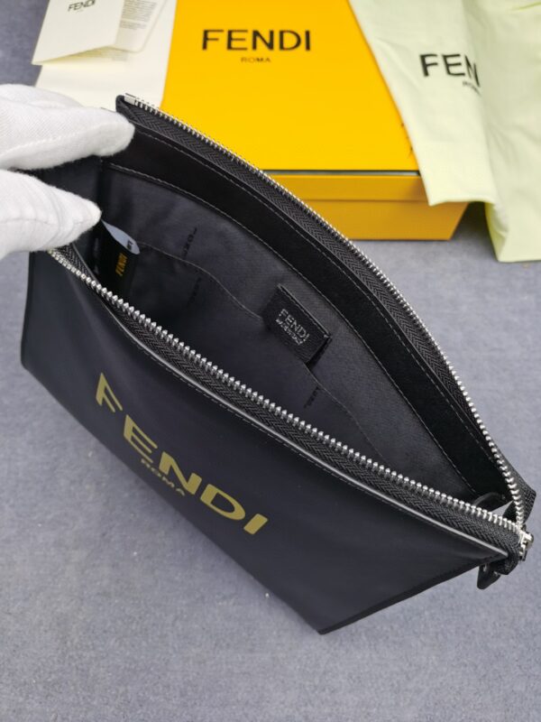 1:1 Replica Fendi Flat Pouch Black For Men 27cm/10.5in FF
