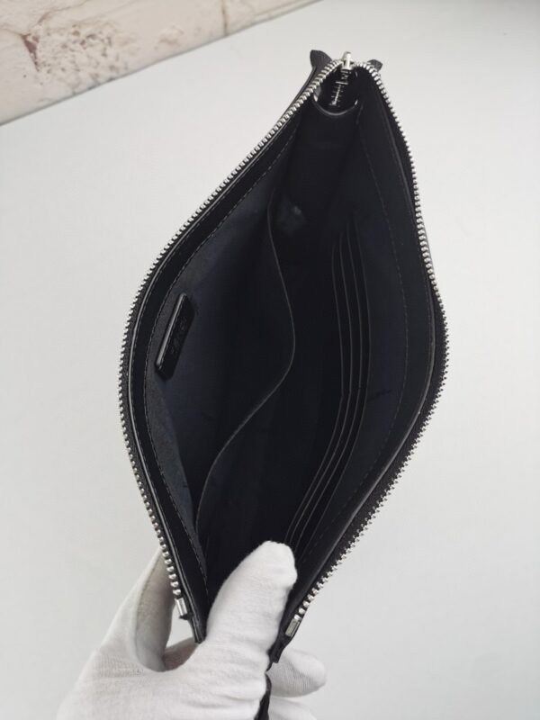 1:1 Replica Fendi Flat Pouch In Black For Men 27cm/10.5in FF 7VA491AFBFF0GXN