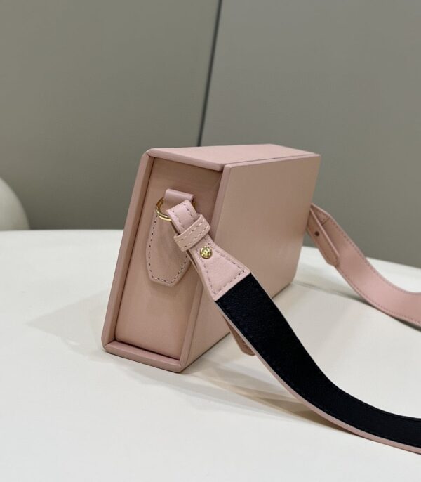 1:1 Replica Fendi Horizontal Box Pink Bag For Woman 10.5cm/4in