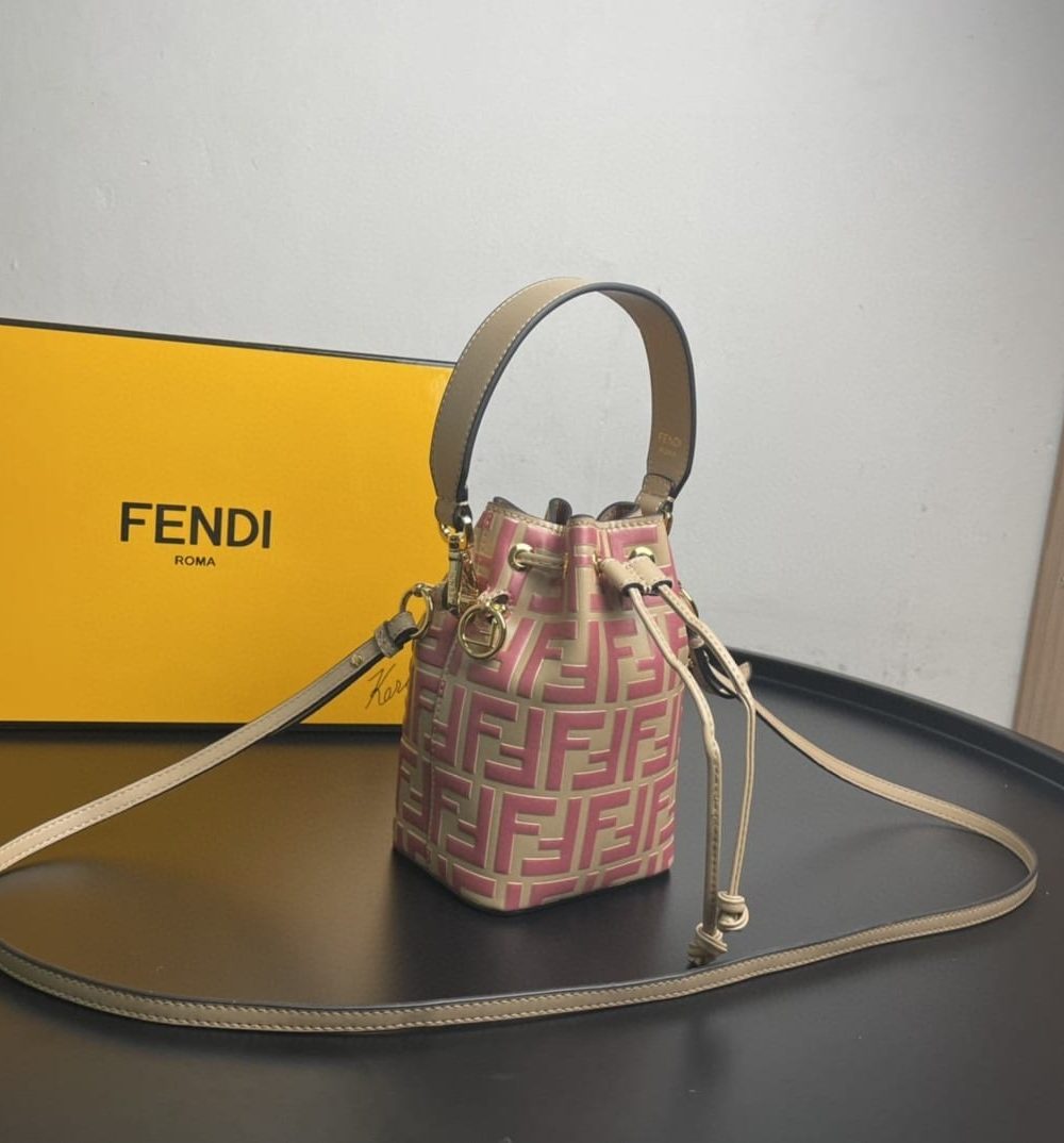 1:1 Replica Fendi Mon Tresor Pink Mini Bag For Woman 18cm/7in