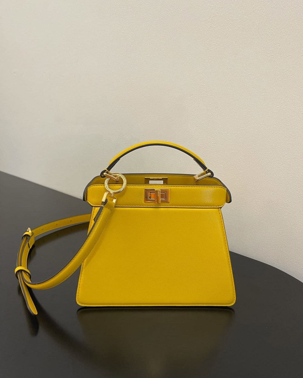 1:1 Replica Fendi Peekaboo ISeeU Petite Yellow Small Bag For Woman 20cm/8in