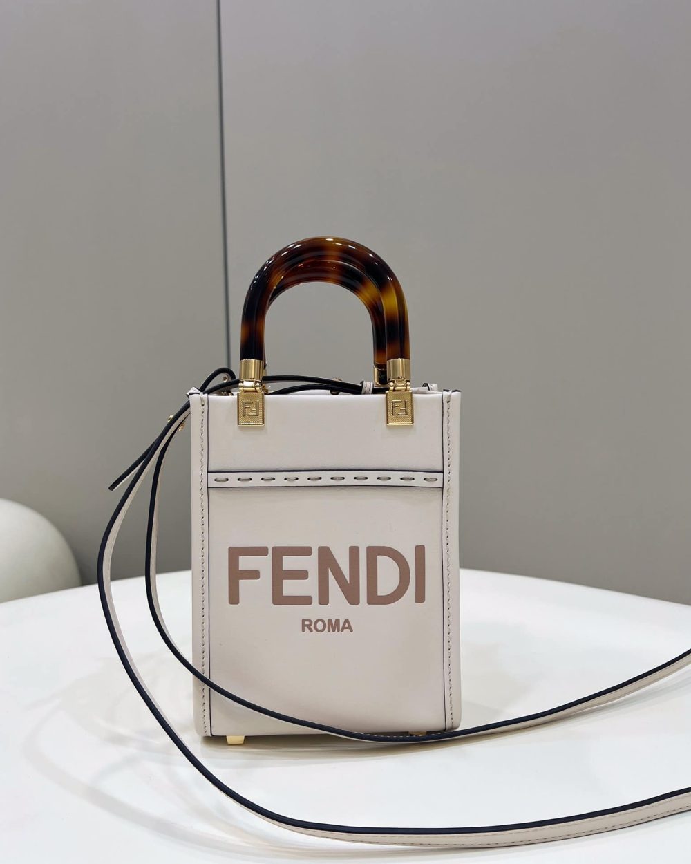 1:1 Replica Fendi Sunshine Shopper White Mini Bag For Woman 13cm/5in