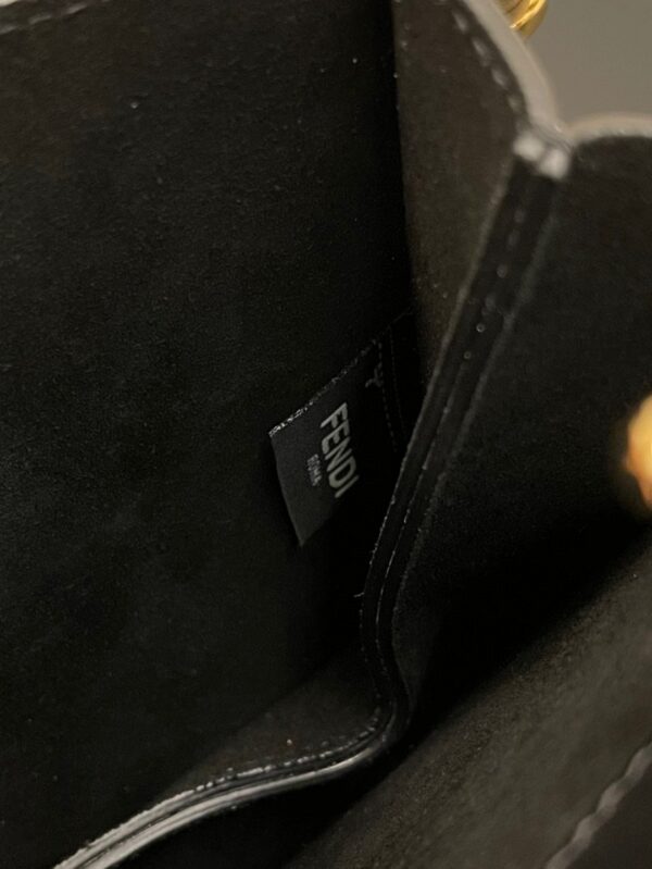 1:1 Replica Fendi Touch Black Bag For Woman 19cm/7.5in