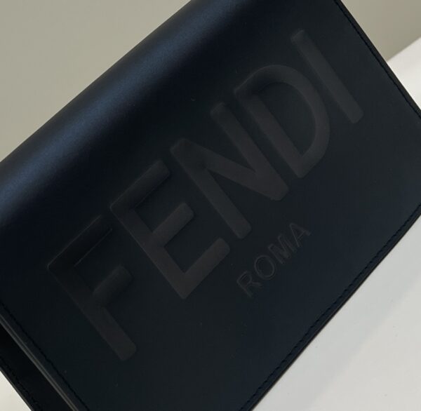 1:1 Replica Fendi Wallet On Chain Mini Black Bag For Woman 13.5cm/5.5in