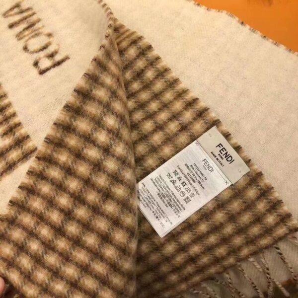 Fendi Wool And Cashmere Cream Scarf 180cm/71in FXT334AHR1F0QF7