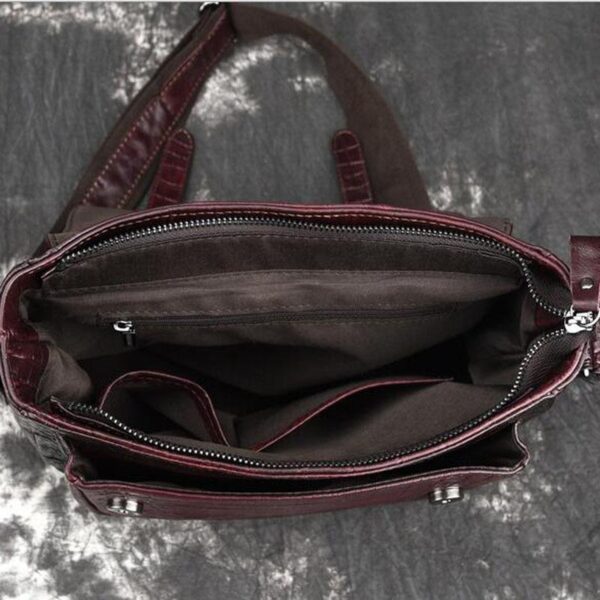 GA16 - WOMEN'S FASHION BAG.