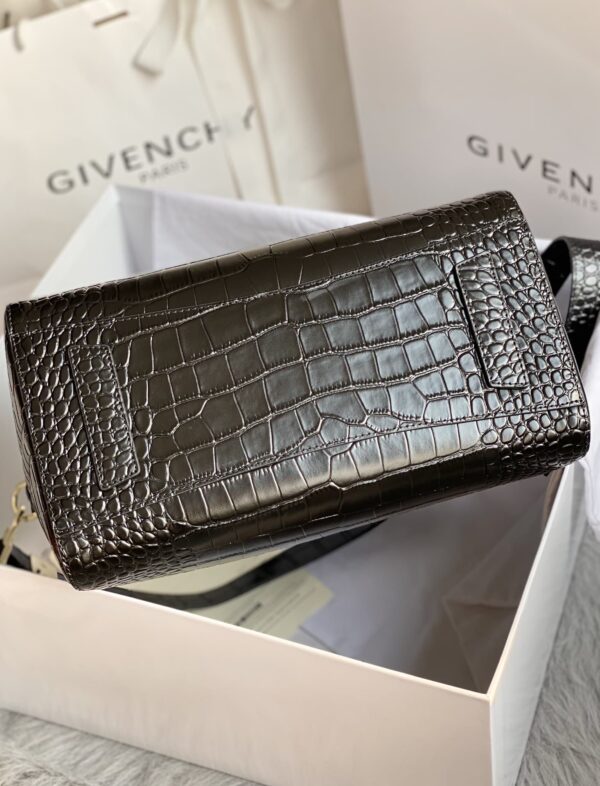 Givenchy Antigona Bag Black For Women, Women's Handbags, Shoulder Bags 11in/28cm GVC