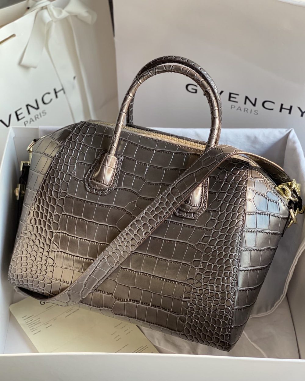 Givenchy Antigona Bag Silver For Women, Women's Handbags, Shoulder Bags 11in/28cm GVC