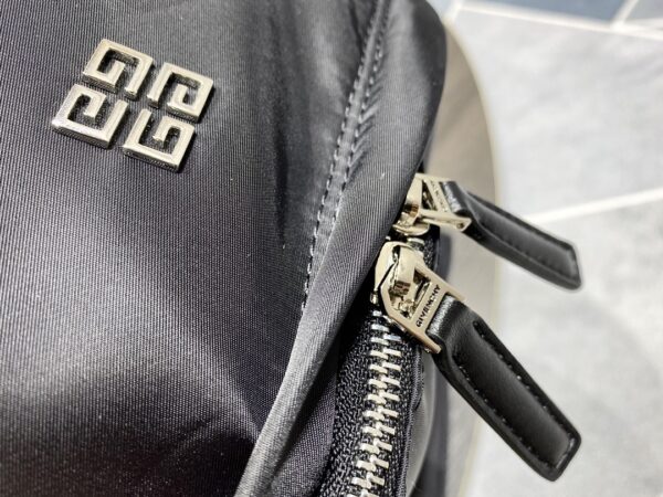 Givenchy Double U Backpack Black For Men, Men's Backpacks 16.9in/50cm GVC BK508AK154-001