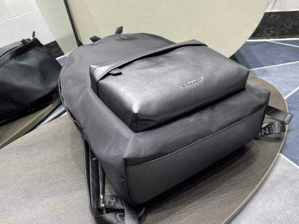 Givenchy Essentiel U Backpack Black For Men, Men's Backpacks 17in/43cm GVC