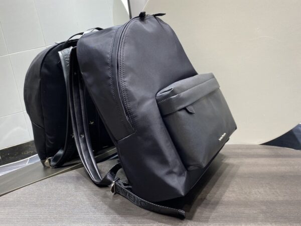 Givenchy Essentiel U Backpack Black For Men, Men's Backpacks 17in/43cm GVC